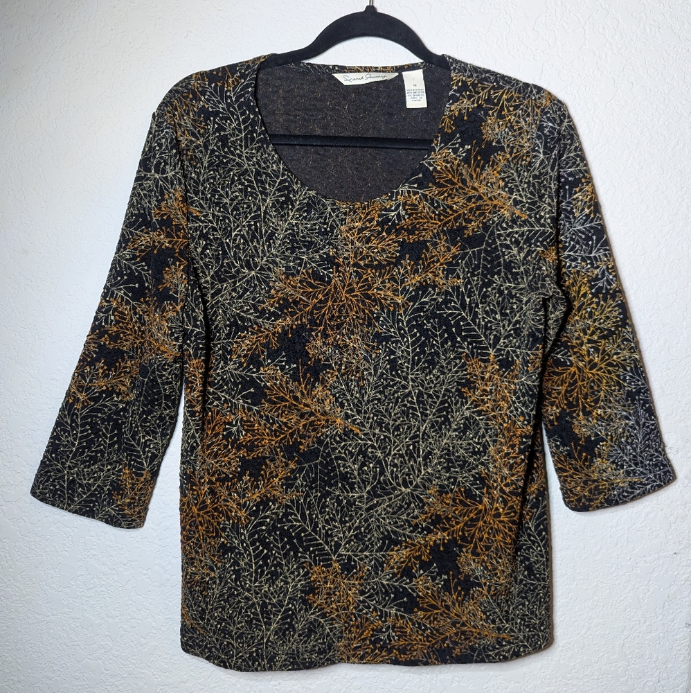 French Laundry Black and Gold Fitted Blouse